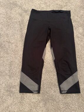 Women's Black Athletic Capri Leggings with Gray Accents